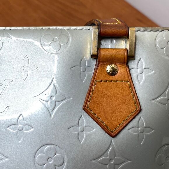 Louis Vuitton Houston Vernis Silver Leather shoulder bag vintage Authenticated - Picture 11 of 16